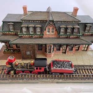 The Bethlehem RailRoad Station Darbury Mint 1993